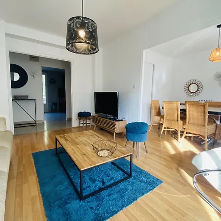 Le Montcalm Apartment